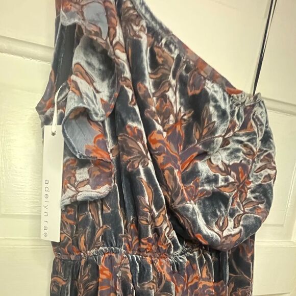 NWTs Adelyn Rae Angie Midi Floral One Shoulder Dress Size Medium - Picture 7 of 14